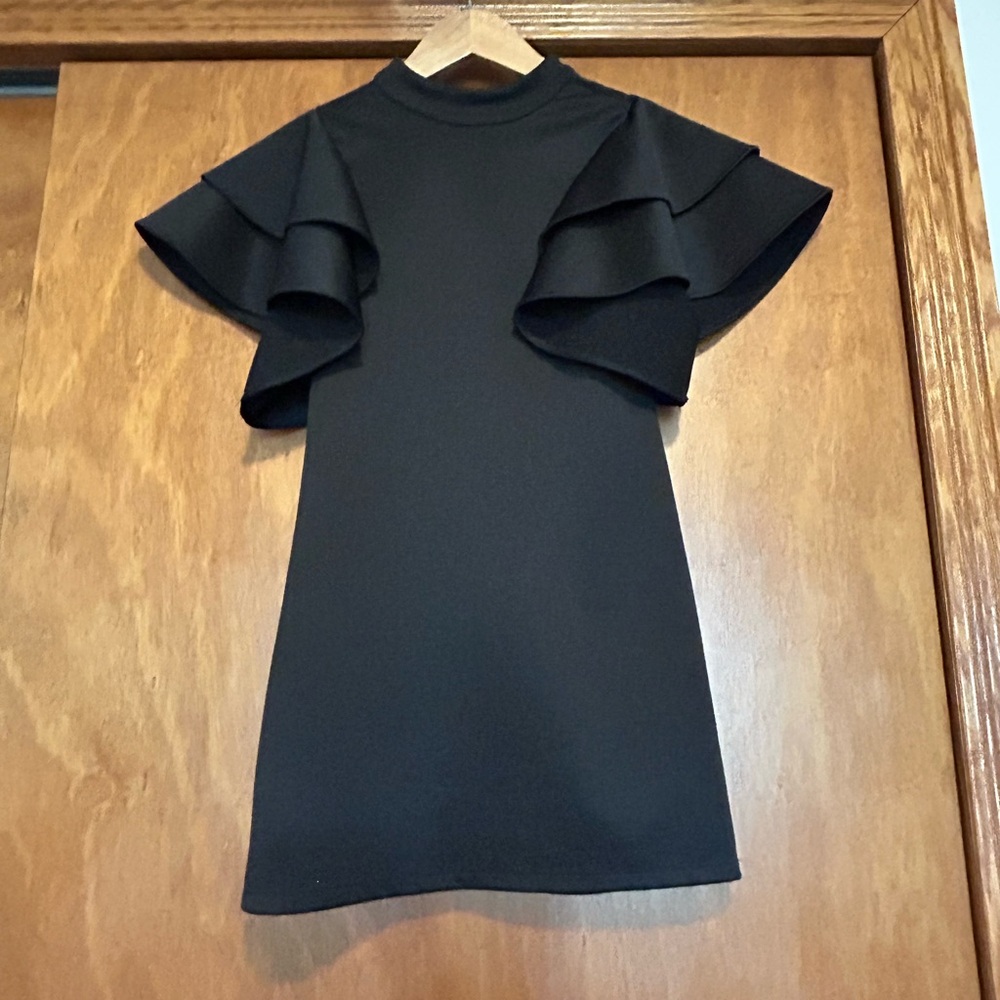 Tween Diva Black Dress with Ruffle Sleeve Detail Size 8 but runs small